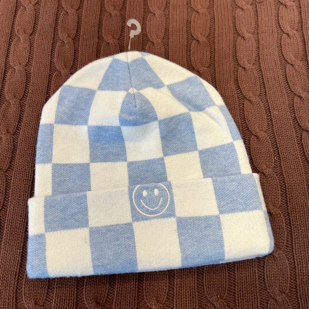 Checkered Smiley Face Beanie Light Blue White Knit Cuff Hat RN 75343‎ One Size